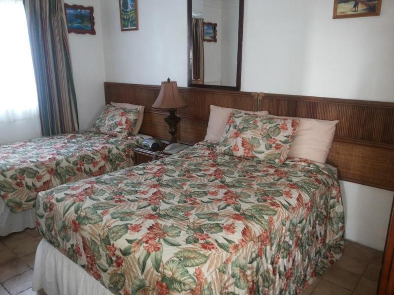 Gem Holiday Beach Resort St. George's Exterior foto